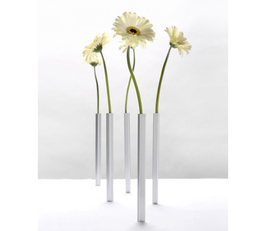 Magnetic Aluminum Vase - Silver Color